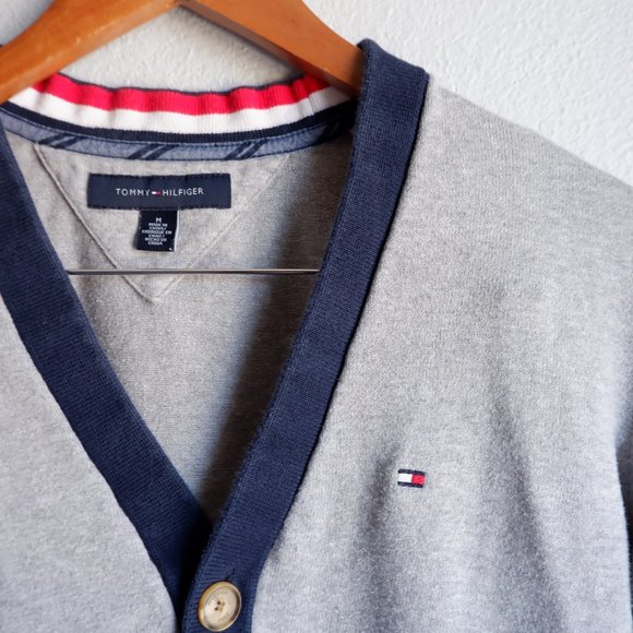 Tommy Hilfiger gray cardigan - Picture 4 of 6